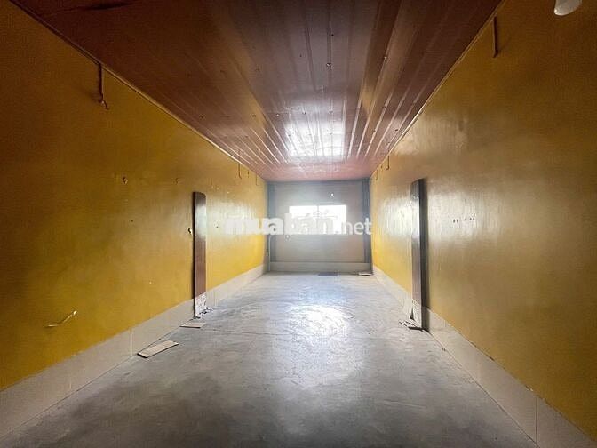 Mặt Tiền Hậu Giang Vỉa Hè Thoáng - Gần Nhà Sách Cây Gõ.