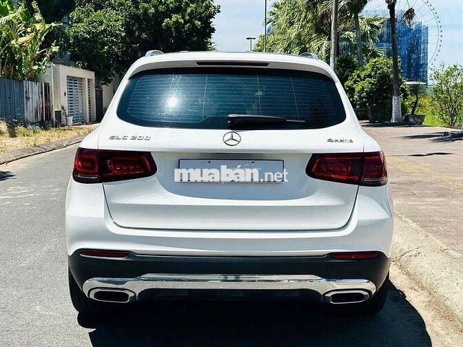 Mercedes GLC200 4Matic V1 2022 Lướt 45.000 km