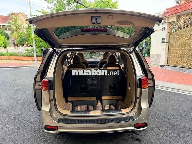 Kia Sedona 2.2D máy dầu Full option sx 2019