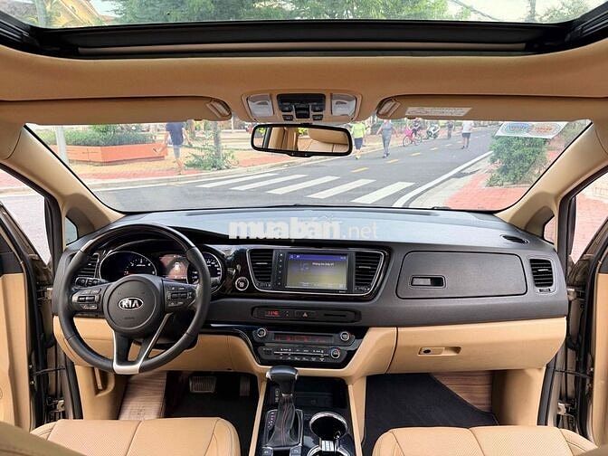 Kia Sedona 2.2D máy dầu Full option sx 2019