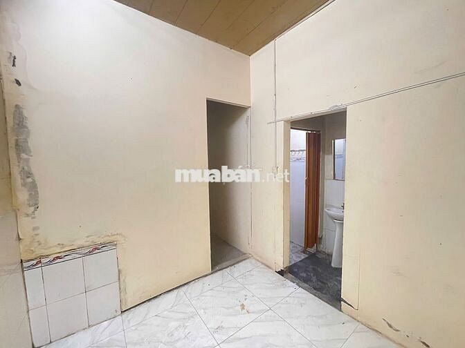 Mặt Tiền Hậu Giang Vỉa Hè Thoáng - Gần Nhà Sách Cây Gõ.