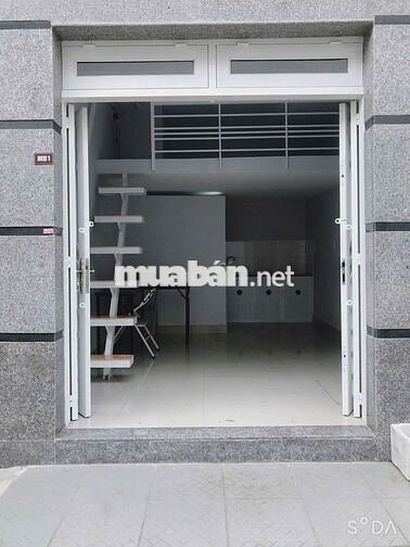 CHÍNH CHỦ-MẶT BẰNG-GẦN NHIỀU TRƯỜNG ĐẠI HỌC-THUẬN TIỆN DI CHUYỂN Q1,GV
