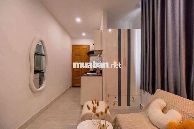 CHDV Cửa sổ lớn_Đón nắng_Thoáng mát_Full NT_Thang máy_Ra vào vân tay