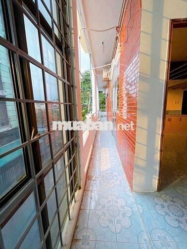 Ảnh Thật,CHO THÊ PHÒNG TO , BAN CÔNG,GÁC LỮNG, TOLET RIÊNG, BẾP RIÊNG