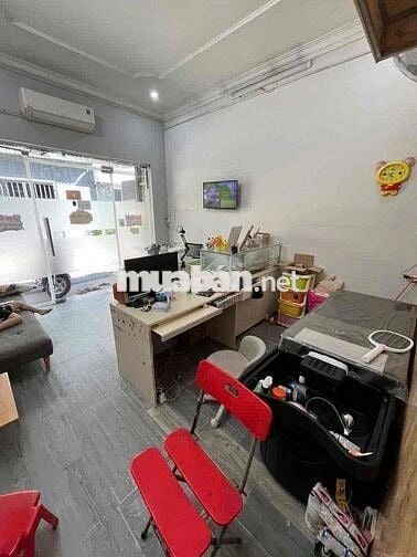 NHÀ MT NGAY ĐẶNG VĂN BI 1 LẦU 2 PN 2WC LÀM SPA + DẠY HỌC + NAIL + VCTY