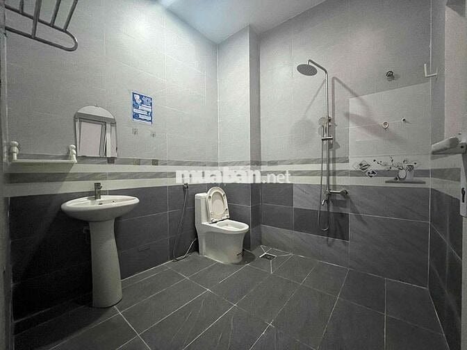 🏡CHO THUÊ 2 SÀN HẺM THÔNG VÕ VĂN TẦN TỰ DO KINH DOANH CÓ THỂ Ở LẠI…