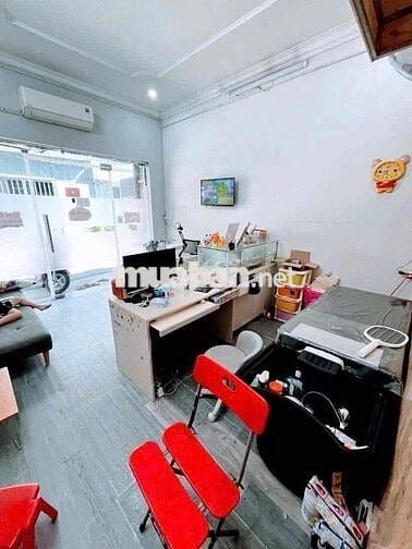 NHÀ MT NGAY ĐẶNG VĂN BI 1 LẦU 2 PN 2WC LÀM SPA + DẠY HỌC + NAIL + VCTY