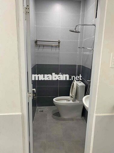 Cho thuê nhà 3 lầu mới hẻm xe tải gần cầu Trường Thọ, Thủ Đức