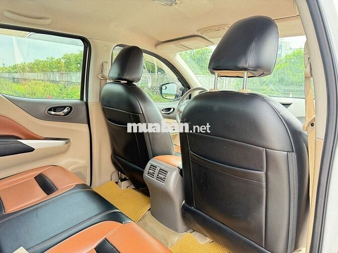Nissan Navara EL 2017 Trắng