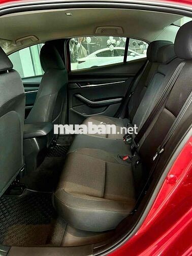 Mazda 3 tặng BH vật chất- giảm tiền mặt