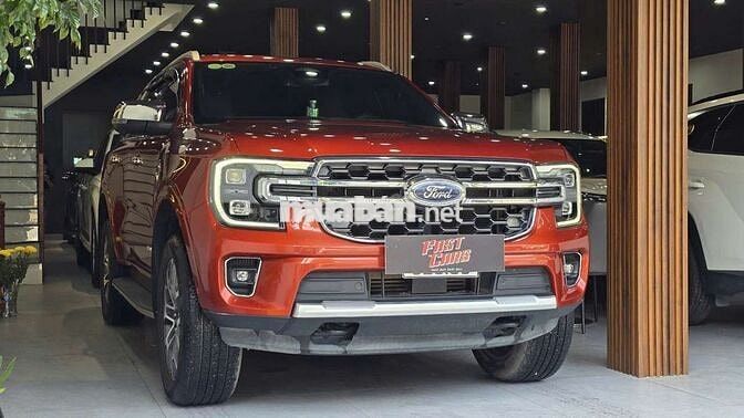 Ford Everest 2022 Titanium 4WD 2.0L Turbo,màu cam
