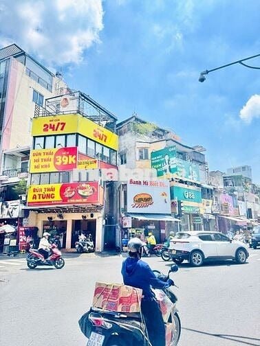 Cho Thuê Căn Góc 2 Mặt tiền Đường Vị Trí đẹp - Tô Hiến thành chỉ 19tr