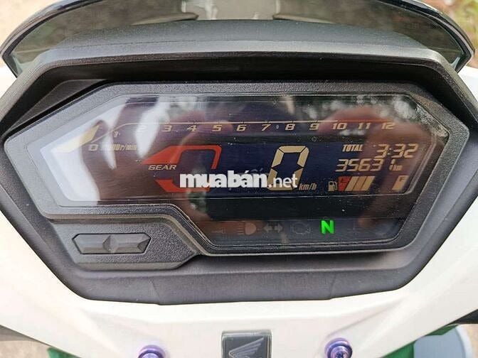 Honda Winner X V4 35.000km Trắng đen TPHCM