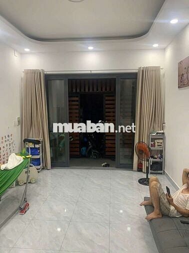 NHÀ NGỎ HẺM GẦN KHU DÂN CƯ AN SƯƠNG KV AN NINH GIAO THÔNG THUẬN TIỆN 