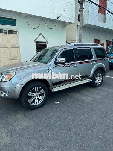 Ford Everest Limited 2012 Xám