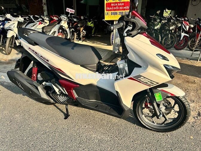 Honda Air Blade 160 2025 Trắng đỏ 583km