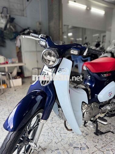 Honda Super Cub 125cc 2018 Chạy 2700 km Mới Tinh