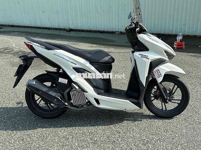 Honda Vario 150 Trắng