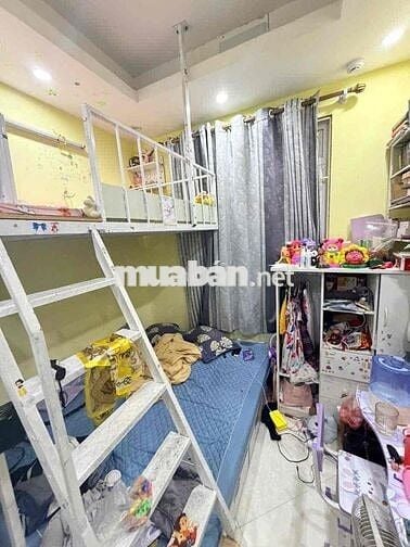 Bán CC Mini Nguyễn Trãi sau Royal- 65m 3n 2wc 2ban công. có thể chia 2