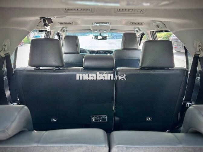 Toyota Fortuner 2020 Đồng ánh kim 66k km