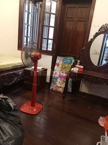 Cho thuê nhà ngõ 89 ngách 38, số nhà 58 Lạc Long Quân, Phường Nghĩa Đô