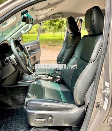 Toyota Fortuner 2020 Đồng ánh kim 66k km