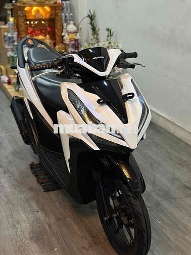 Vario 125 úp khoá ga trắng ánh kim nợ xấu trả 11tr
