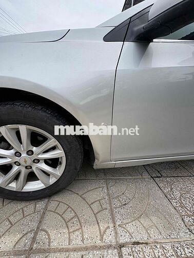 Chevrolet Cruze LT 2017 Số sàn 74000 km Bạc