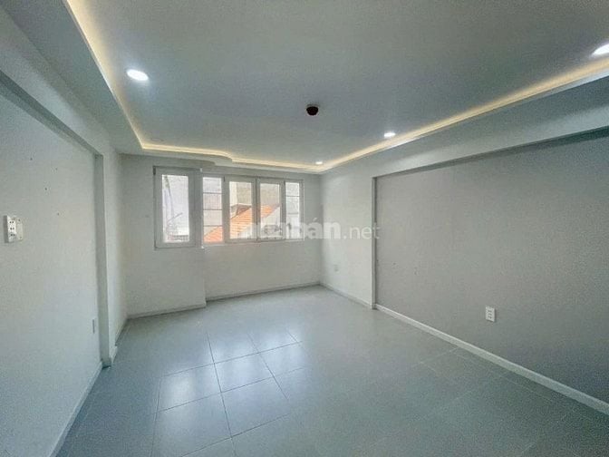 nhà 6 PHÒNG NGỦ 3,6X15 SƯ VẠN HẠNH. hẻm xe hơi