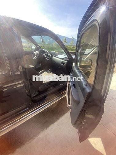 Ford Ranger 2005 139000 km Đen gốc Viện quy hoạch