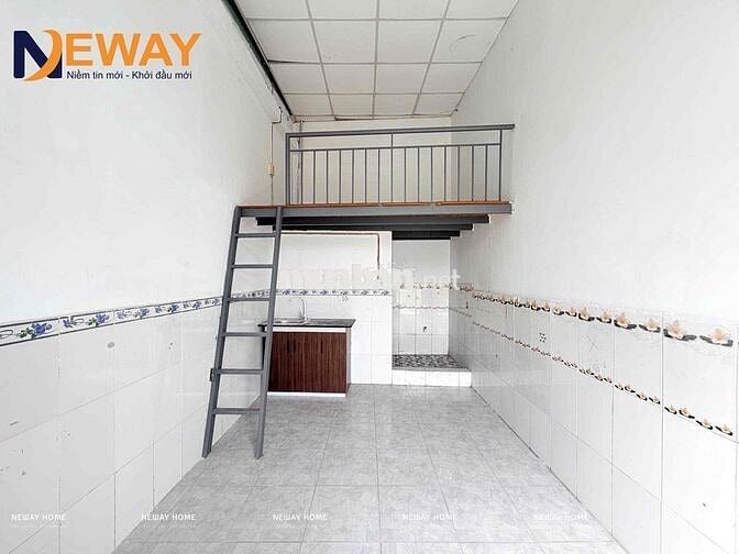 PHÒNG TRỌ GÁC CAO GIÁ RẺ - CÓ BAN CÔNG - BÌNH TÂN giáp TÂN PHÚ