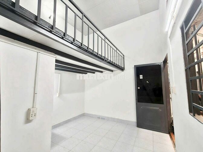 Phòng trọ 3tr ngay đường Kha Vạn Cân