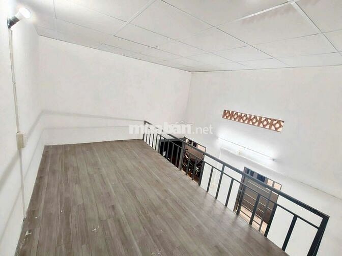 Phòng trọ 3tr ngay đường Kha Vạn Cân