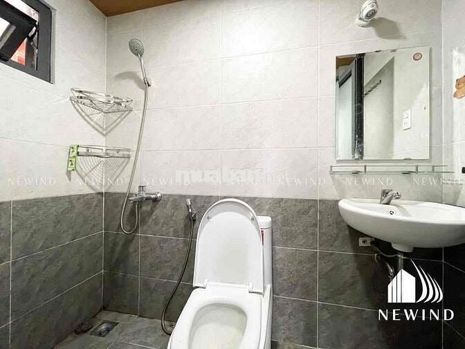 Cho thuê Căn Hộ Duplex Có ban công Full Nội thất Nằm ngay Trung Tâm Q7