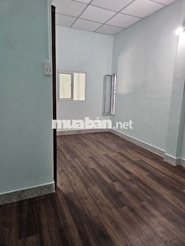Cho thuê nhà nguyên căn , hẻm xe hơi vào tận nhà