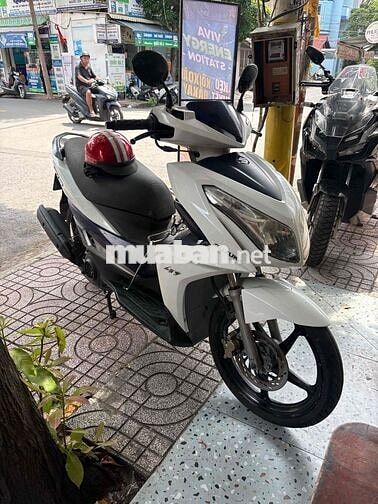 Suzuki Impulse FI 2016 Trắng xanh