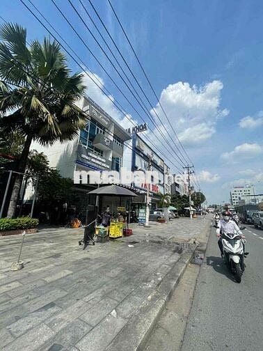 Mặt tiền Kinh Doanh Đại Lộ Bình Dương Ngay Phố Ngân Hàng , Becamex