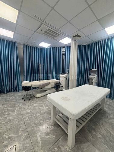 Bán tòa nhà 8L 209m2 ngang 11m+hầm TN135tr MTKD Nguyễn Văn Đậu 43.8 tỷ