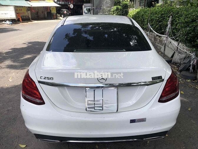 Mercedes-Benz C250 2017 Trắng 45.000 dặm