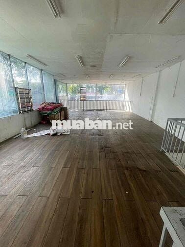 Mặt Tiền Kinh Doanh 30/4 gần Becamex. 7x20m. có lửng  80m2