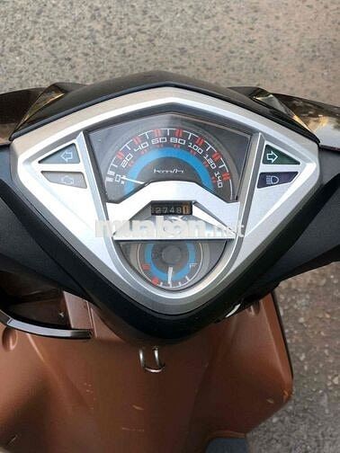 Yamaha Luvias 2010 Nâu Đen