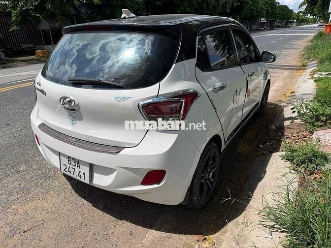 Hyundai I10 Hackback 2015 Trắng