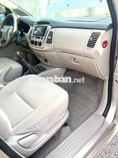 Toyota Innova E 2015 Siêu phẩm