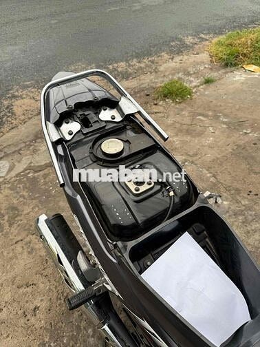 bán sirius 110 ngay chủ máy zin chaân áo sạch đẹp