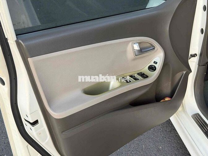 Kia Morning Si bản cao cấp 2016 Số sàn Trắng