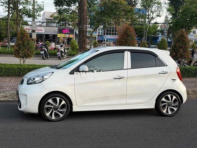 Kia Morning Si bản cao cấp 2016 Số sàn Trắng