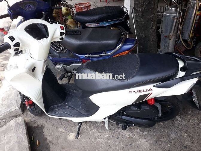 VELIA 50cc Trắng 2000 km