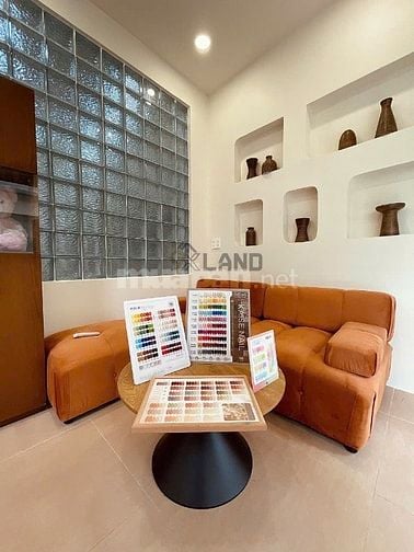 NHÀ ĐẸP KINH DOANH 2 TẦNG HẺM XE HƠ ĐƯỜNG TÔ NGỌC VÂN GẦN CHỢ THỦ ĐỨC