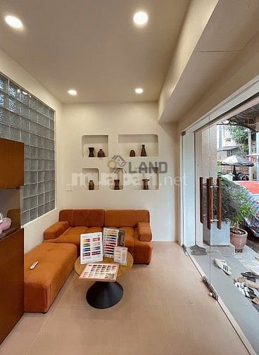 NHÀ ĐẸP KINH DOANH 2 TẦNG HẺM XE HƠ ĐƯỜNG TÔ NGỌC VÂN GẦN CHỢ THỦ ĐỨC