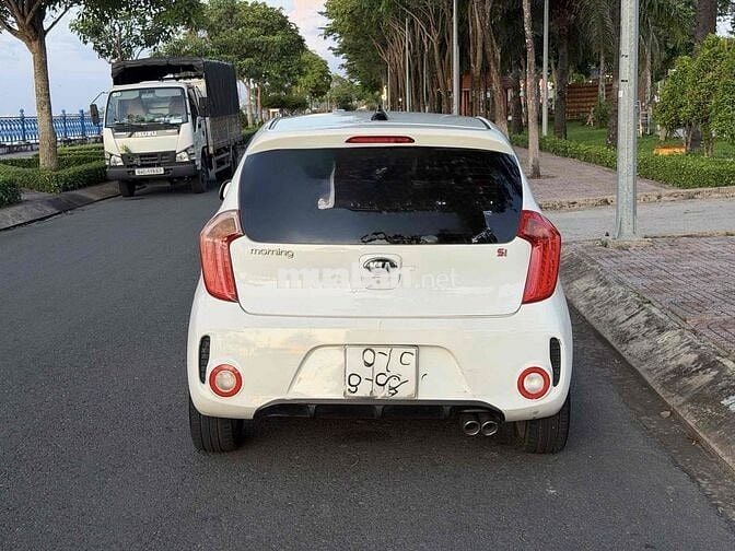 Kia Morning Si bản cao cấp 2016 Số sàn Trắng